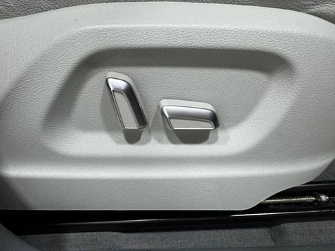 Used 2016 Audi Q5 TDI Premium Plus image 20