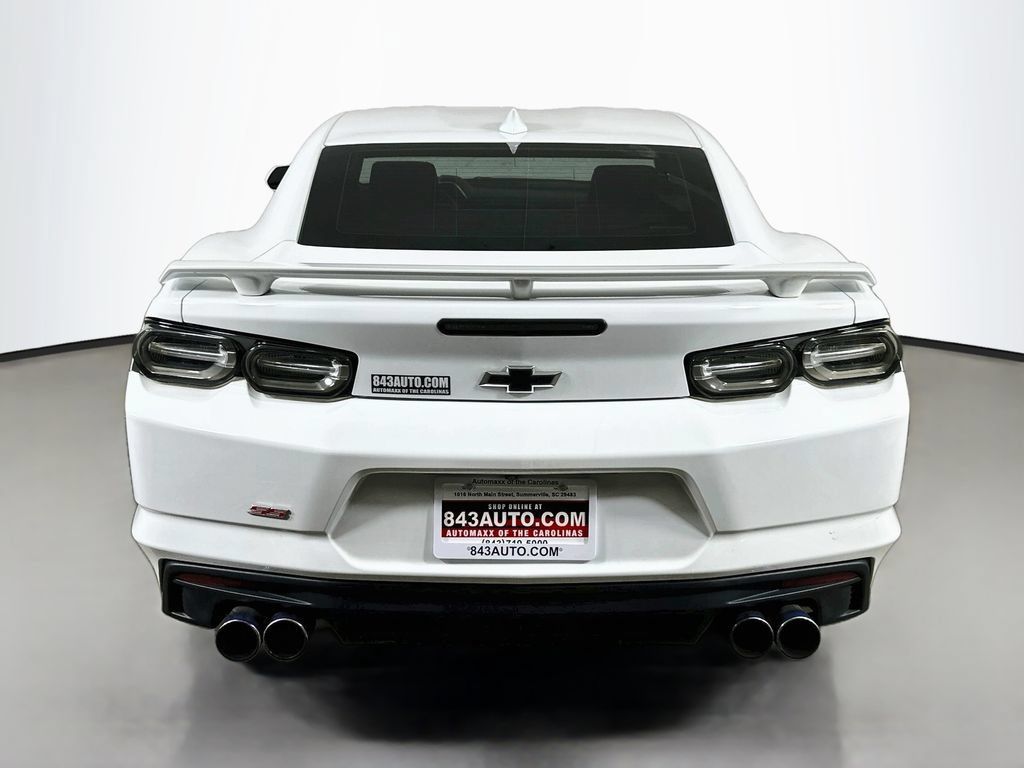 Used 2019 Chevrolet Camaro SS RWD image 6