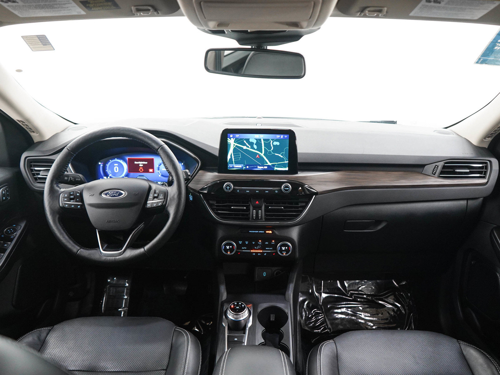 Used 2020 Ford Escape Titanium AWD/4WD image 12