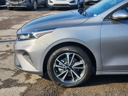 Used 2024 Kia Forte LXS image 8