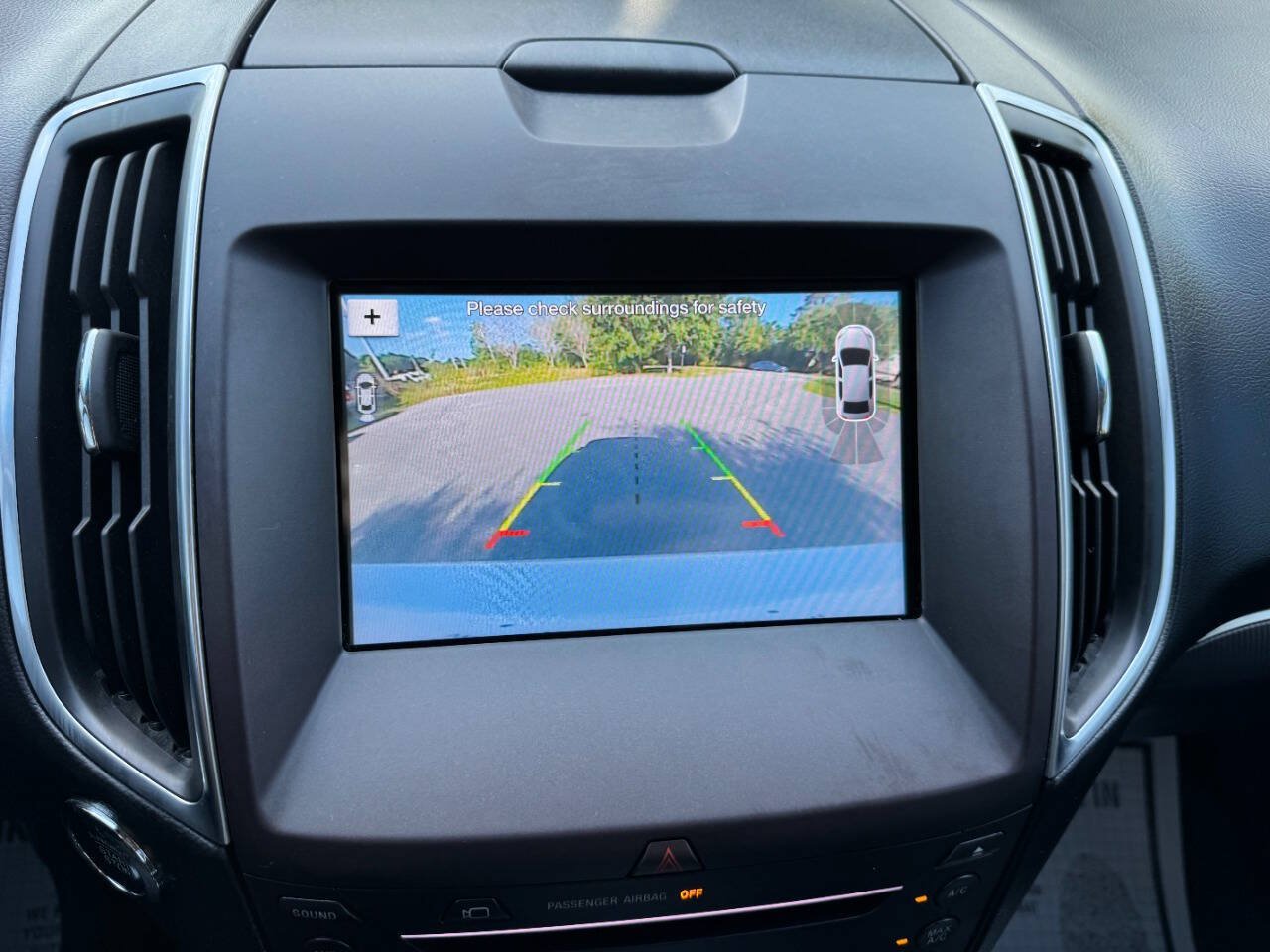 Used 2016 Ford Edge Titanium w/ Equipment Group 302A FWD image 23