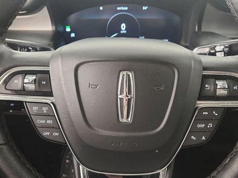 Used 2023 Lincoln Nautilus AWD image 12