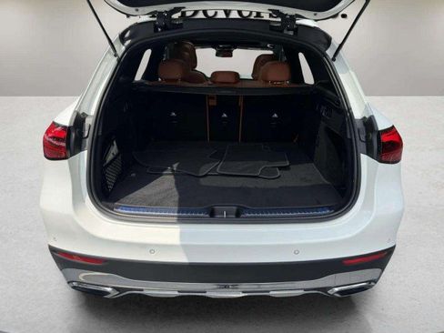 Certified 2026 Mercedes-Benz GLC 300 4MATIC image 32
