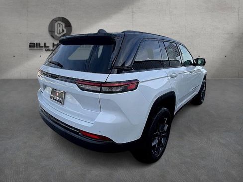 New 2025 Jeep Grand Cherokee Limited image 5