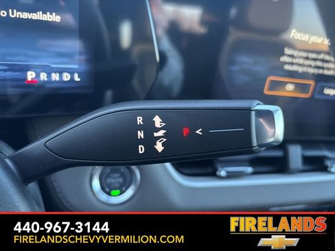 New 2026 Chevrolet Equinox LT w/ Convenience Package II image 3