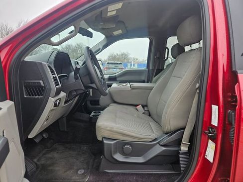 Used 2017 Ford F150 XLT image 8