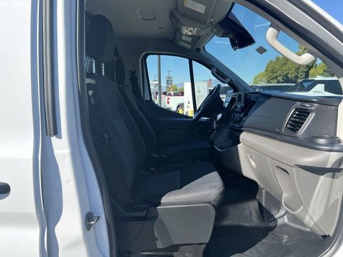 Used 2024 Ford Transit 250 Minivan/Van w/ Exterior Upgrade Package image 24