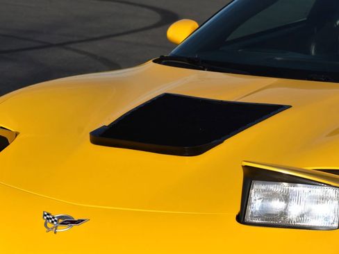Used 2003 Chevrolet Corvette Z06 w/ Memory Package, 3 Drivers RWD image 10