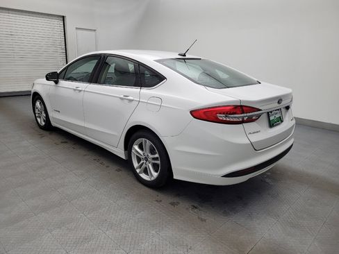Used 2018 Ford Fusion S image 3