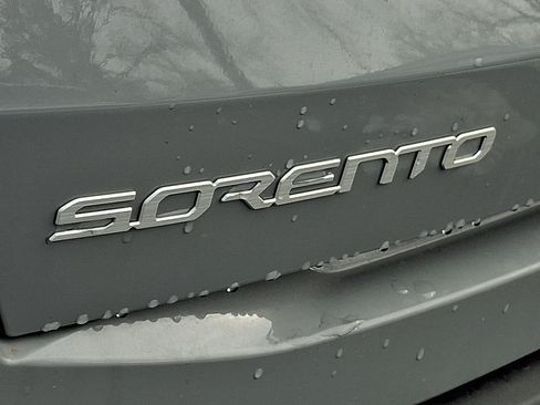 New 2026 Kia Sorento S w/ S Panoramic Sunroof Package FWD image 14