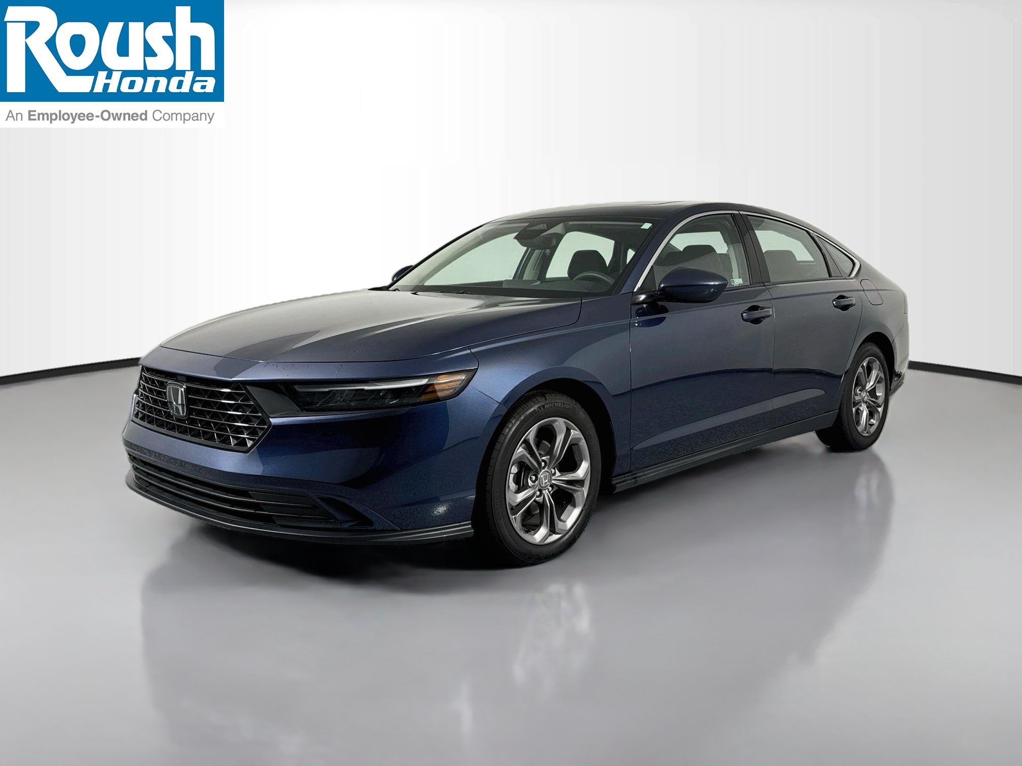 Certified 2024 Honda Accord EX image 1