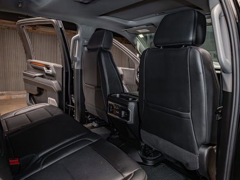 Used 2024 GMC Sierra 3500 Denali w/ Denali Reserve Package image 29