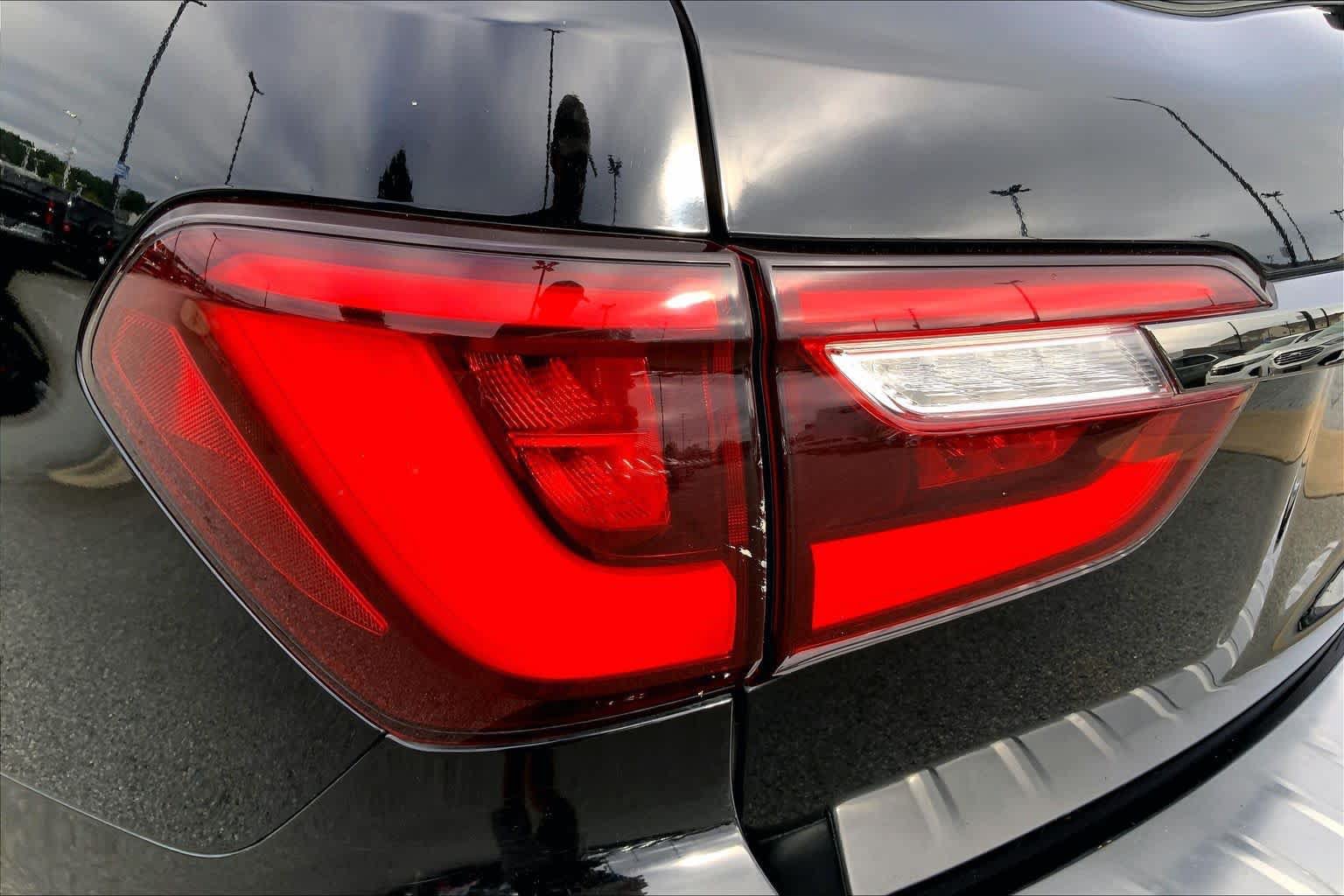Used 2020 INFINITI QX80 Luxe w/ Edition 30 Package RWD image 27