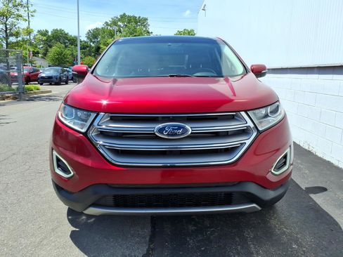 Used 2015 Ford Edge Titanium w/ Equipment Group 301A AWD/4WD image 2