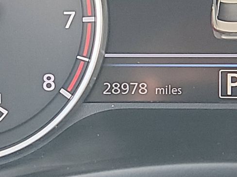 Used 2024 Nissan Sentra SV image 19