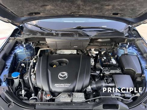 Used 2018 MAZDA CX-5 Touring w/ Preferred Equipment Package FWD image 28