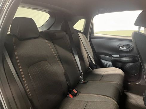 Used 2025 Honda HR-V Sport image 13