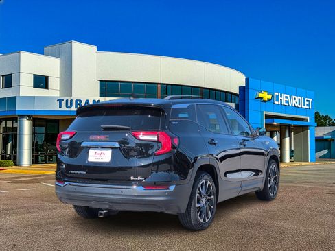 Used 2022 GMC Terrain SLT w/ Tech Package image 7