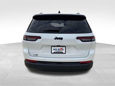 New 2025 Jeep Grand Cherokee L Altitude RWD image 7