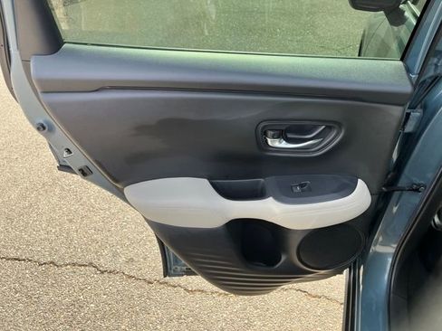 Certified 2023 Honda HR-V LX image 15