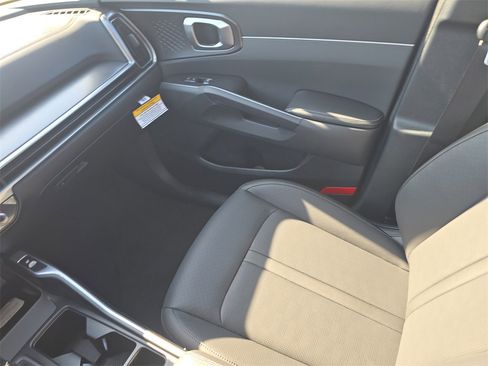 New 2026 Kia Sorento S image 17