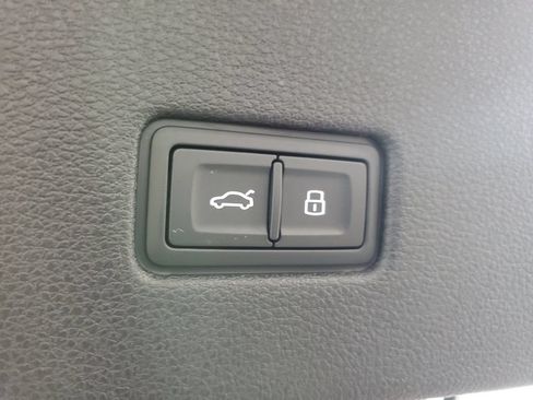 Used 2024 Audi RS Q8 AWD/4WD image 8