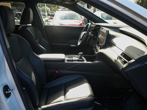 Used 2025 Lexus RX 350 Premium FWD image 16