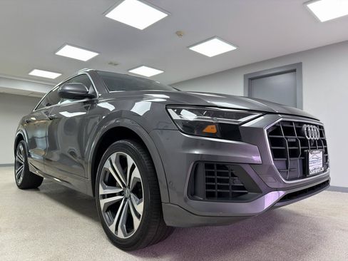 Used 2020 Audi Q8 Premium Plus AWD/4WD image 4