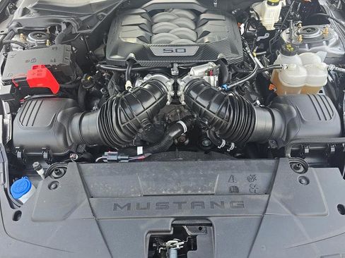 Used 2025 Ford Mustang GT Premium RWD image 14