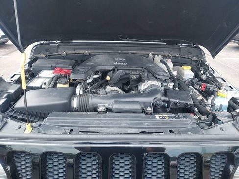 Used 2018 Jeep Wrangler Unlimited Sport S AWD/4WD image 33