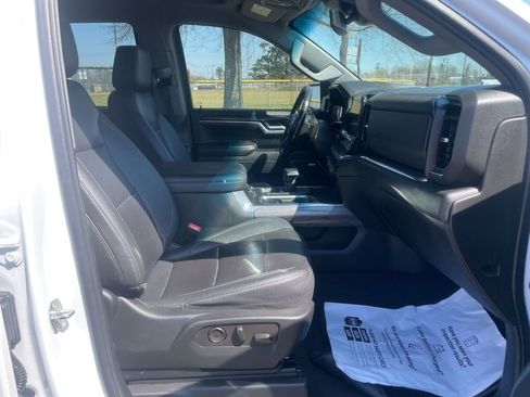 Used 2023 Chevrolet Silverado 1500 LTZ w/ LTZ Convenience Package II image 17