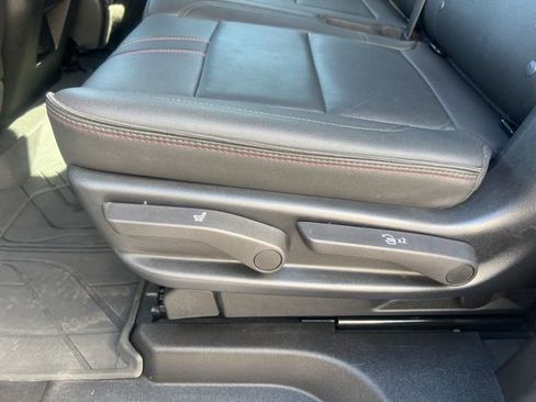 Used 2023 Chevrolet Tahoe RST image 21