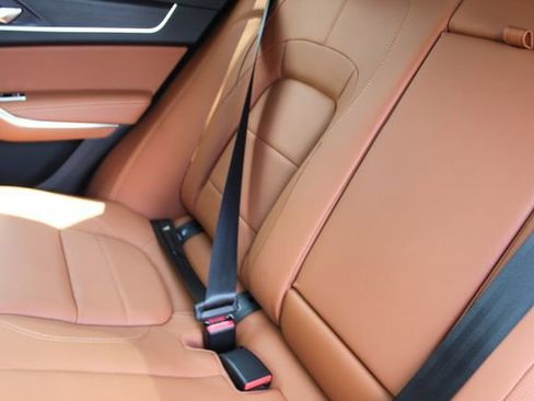 New 2026 Jaguar F-PACE R-Dynamic S image 21