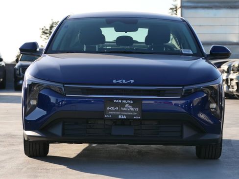 New 2025 Kia K4 LXS image 6