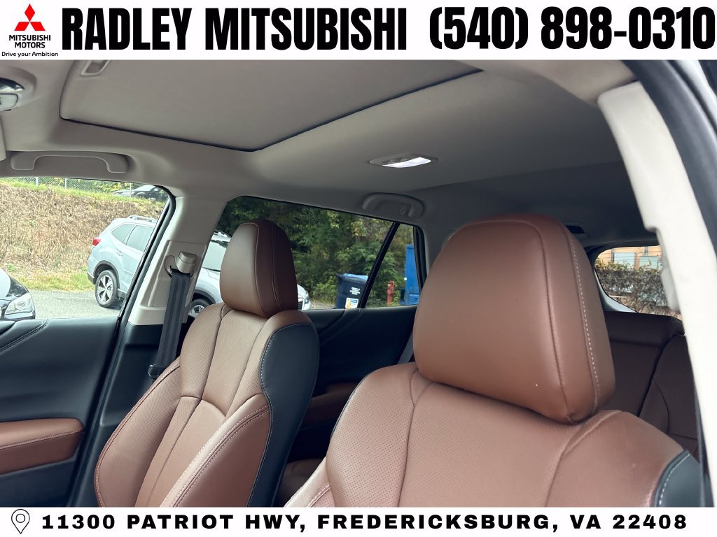 Used 2024 Subaru Outback Touring XT AWD/4WD image 2