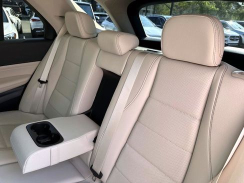Used 2022 Mercedes-Benz GLE 450 GLE 450 image 15