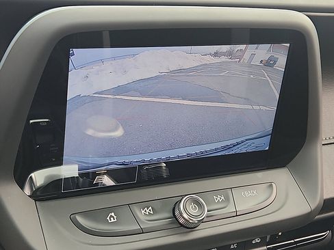 Used 2021 Chevrolet Camaro LT w/ RS Package image 18