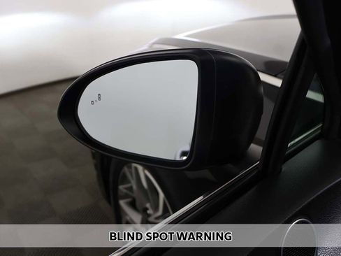 Used 2022 Hyundai Sonata SEL w/ Convenience Package FWD image 6