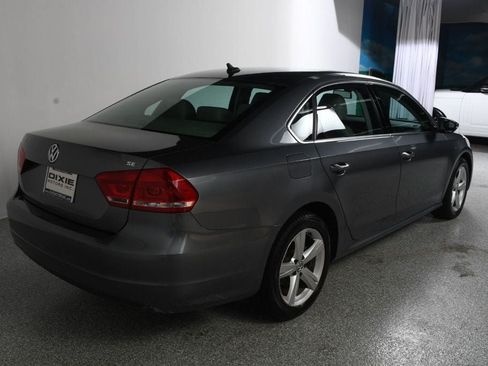 Used 2012 Volkswagen Passat 2.5 SE FWD image 8