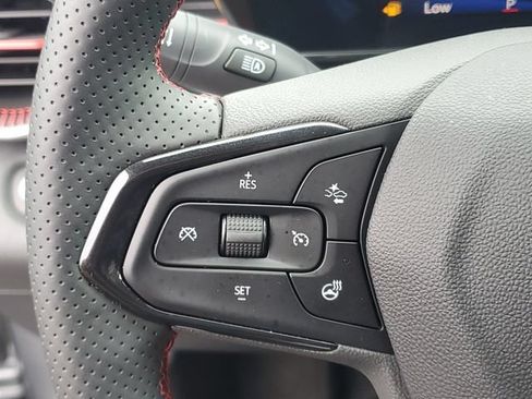 Certified 2024 Chevrolet Trax RS w/ Driver Confidence Package FWD image 21
