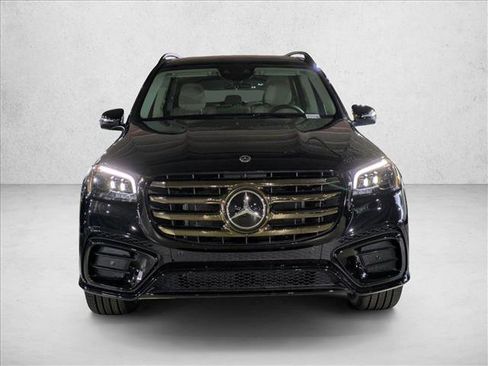 New 2026 Mercedes-Benz GLS 450 4MATIC image 6