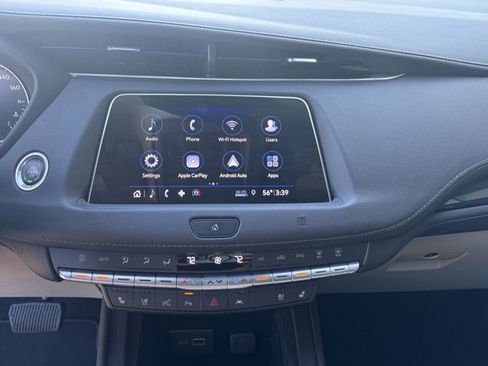 Used 2019 Cadillac XT4 Premium Luxury w/ Enhanced Visibility Package image 24