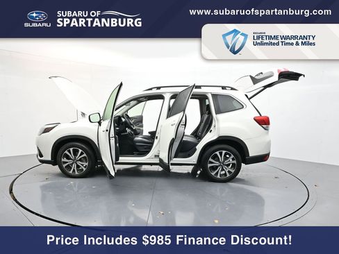 Used 2022 Subaru Forester Limited image 38