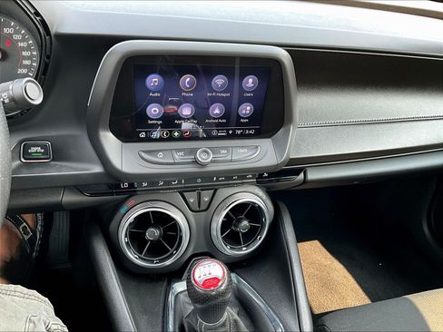 Used 2021 Chevrolet Camaro SS RWD image 12