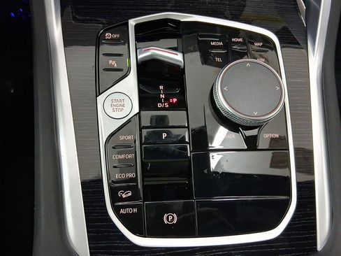 New 2026 BMW X6 xDrive40i image 16