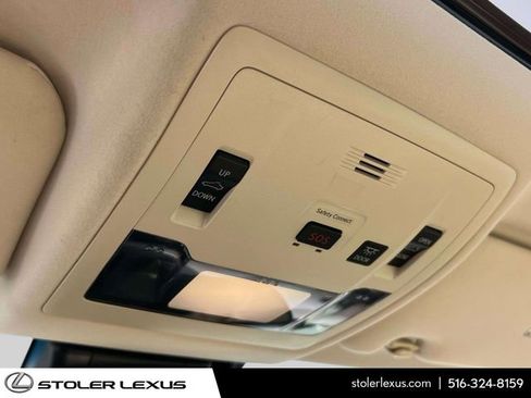 Used 2017 Lexus ES 350 w/ Luxury Package image 39