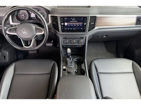 Used 2021 Volkswagen Atlas SE w/ Towing Package AWD/4WD image 14