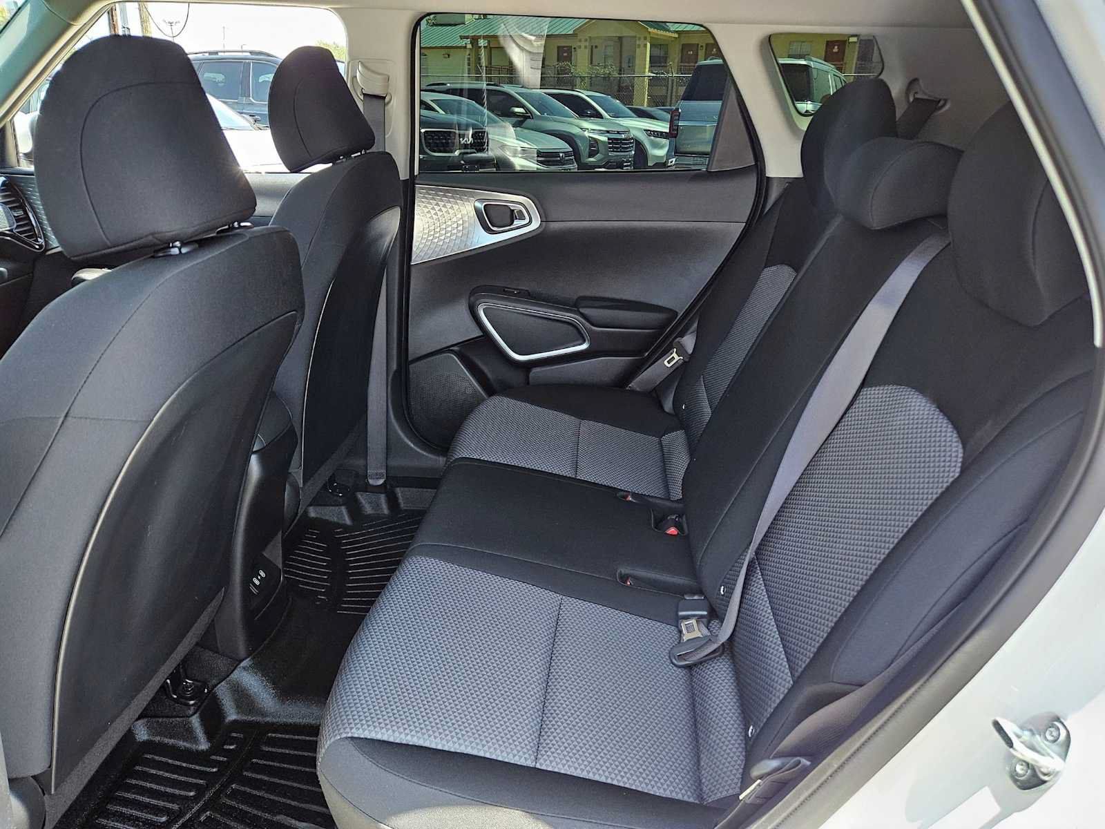 Certified 2023 Kia Soul S FWD image 17