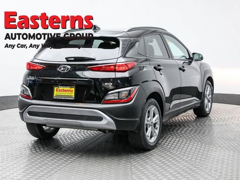 Used 2023 Hyundai Kona SEL image 5