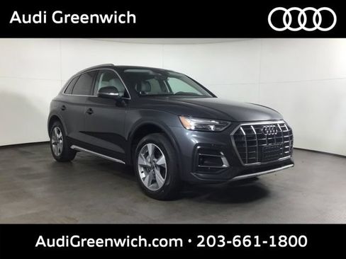 Used 2024 Audi Q5 2.0T Premium w/ Convenience Package AWD/4WD image 1